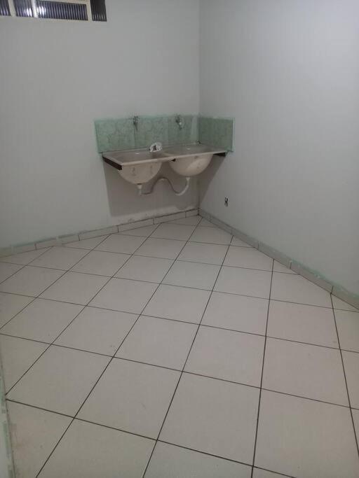 דיאמנטינה Apartamento Bem Localizado מראה חיצוני תמונה